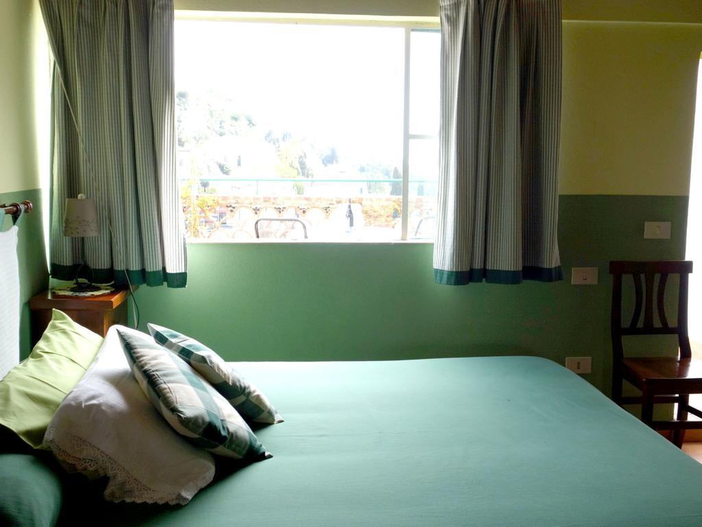 טאורמינה Bed And Breakfast Sorriso מראה חיצוני תמונה