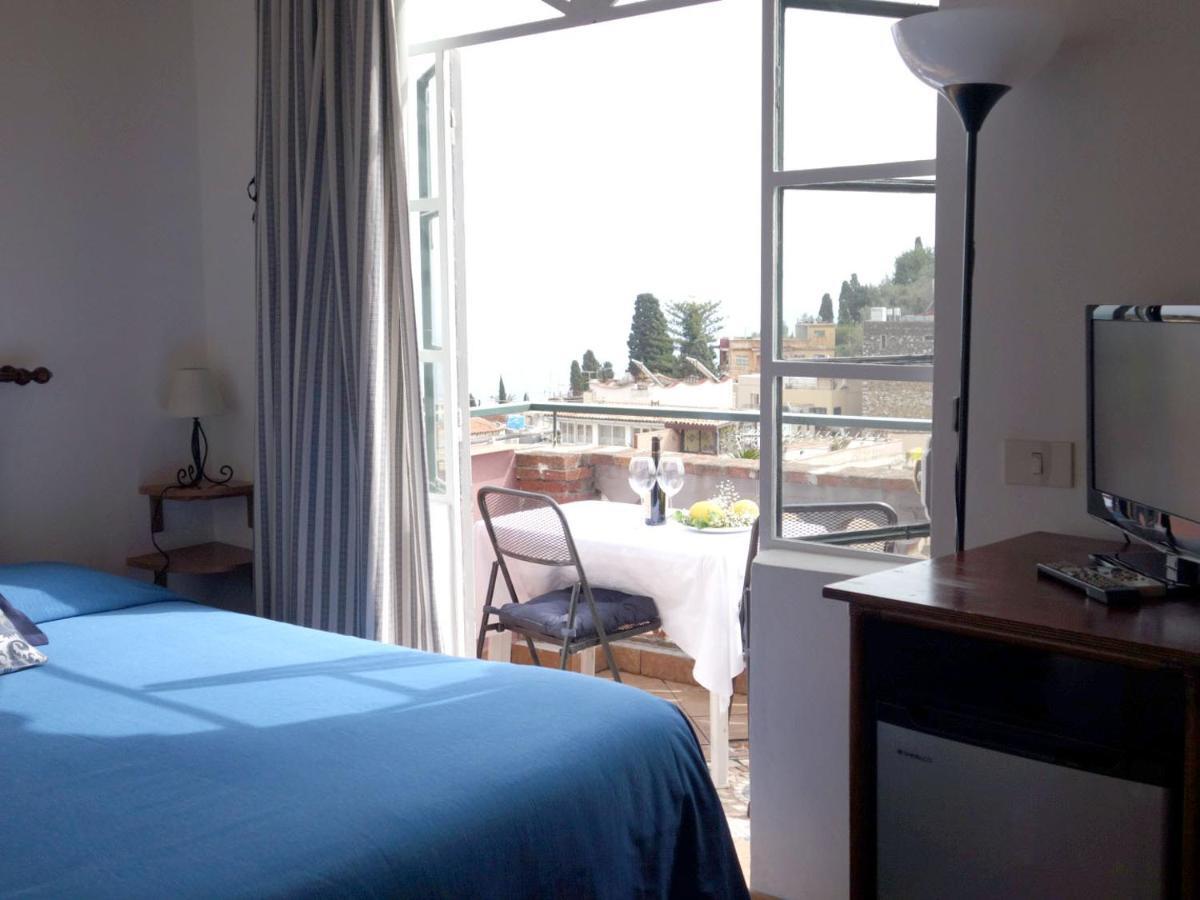 טאורמינה Bed And Breakfast Sorriso מראה חיצוני תמונה